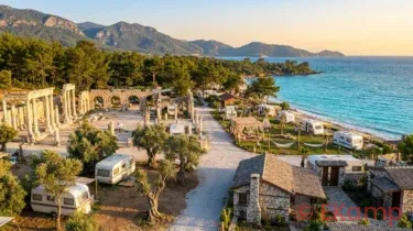 Muğla Karavan Kamp Rehberi: Ege ve Akdeniz’in Kesiştiği Karavan Cenneti